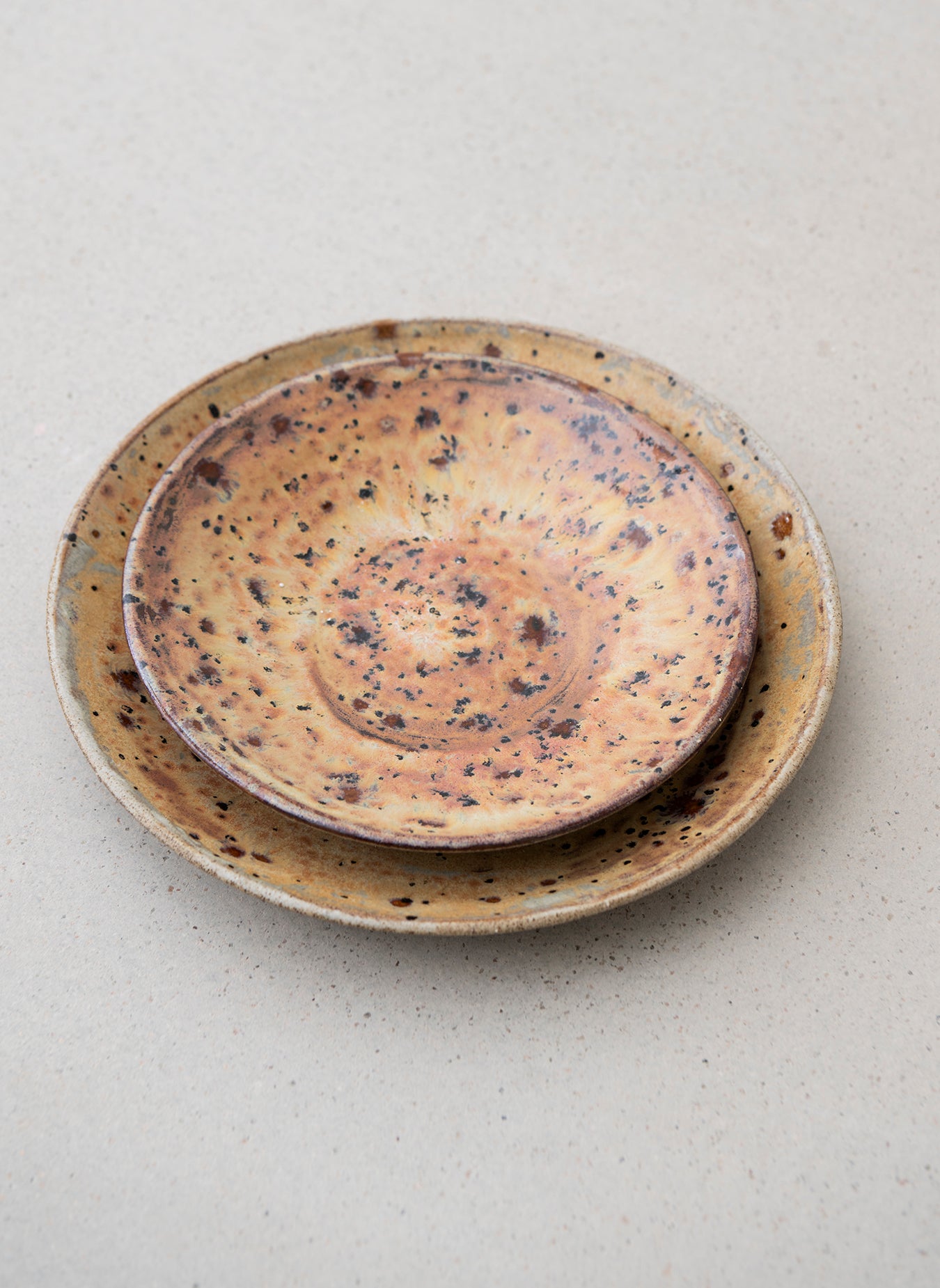 Plate set - two piece